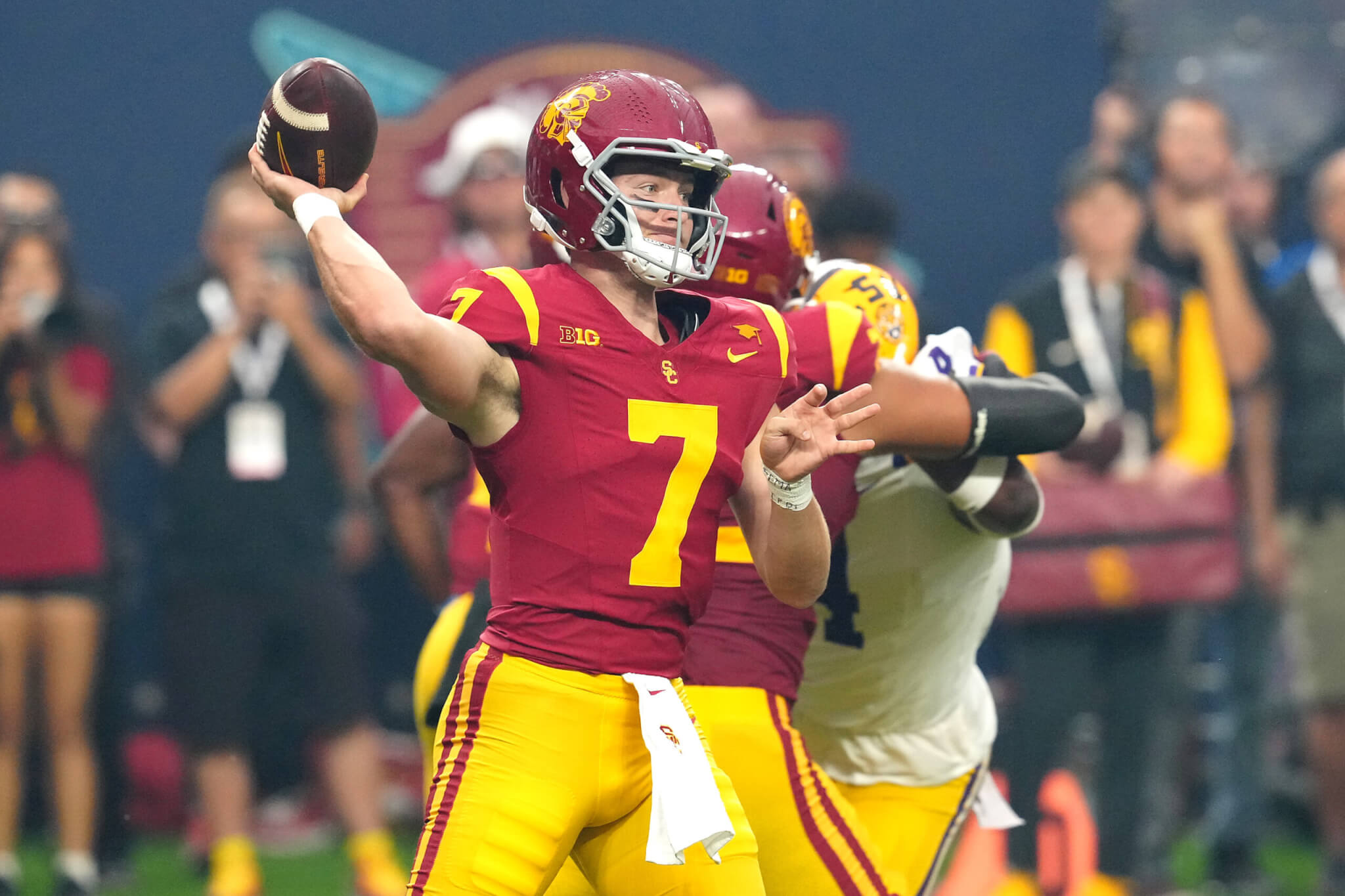 Predictions, Picks, Betting Line, and Injury Report for USC vs Michigan Game on September 21