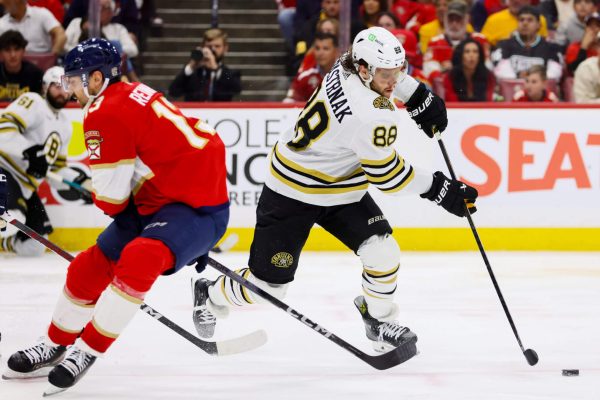 Analysis and Predictions for Tuesday's NHL Opening Night Matchups: Bruins vs Panthers, Blackhawks vs Utah