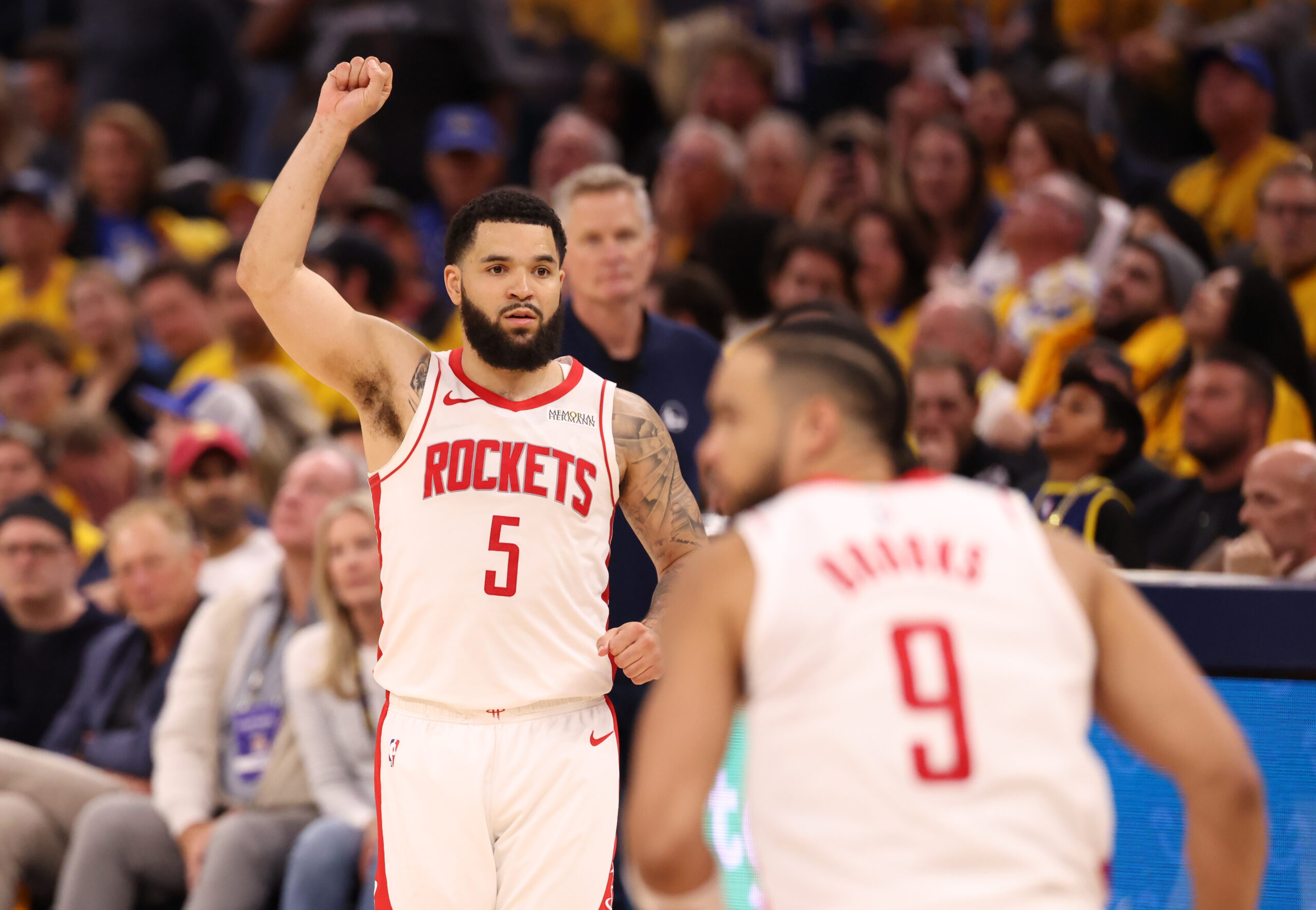 Analyzing the Odds, Spread, Moneyline & Total for Game 7 between the Warriors and Rockets